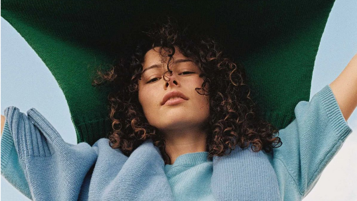 Styling Tips: Combining Soft Blue and Green for a Fresh Look