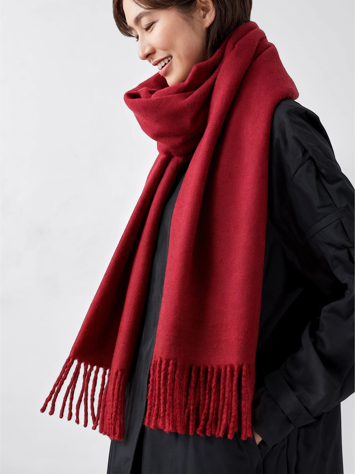 Soft Fringe Scarf